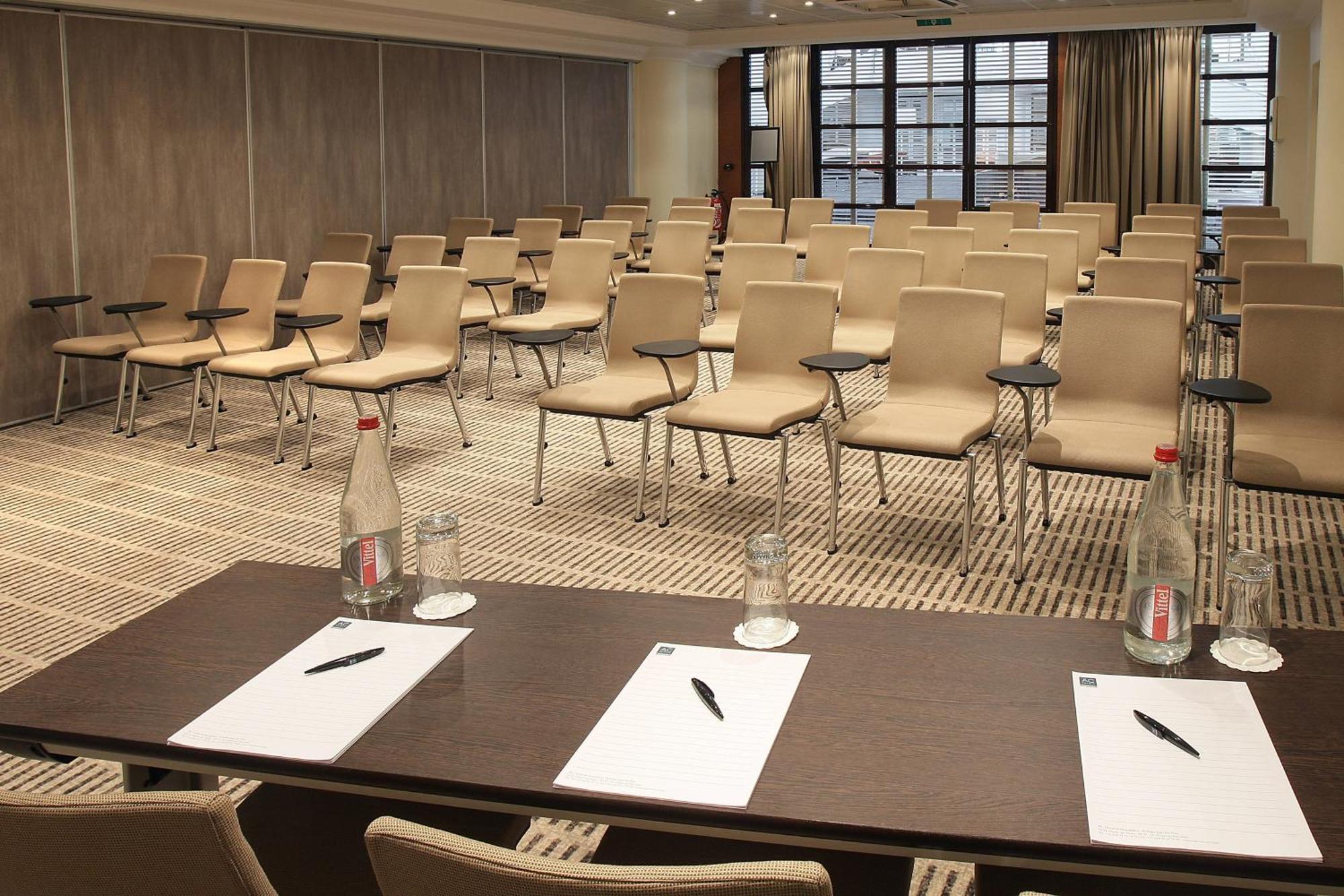Ac By Marriott Ambassadeur Antibes - Les Pins 4*