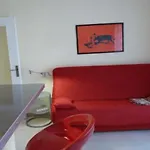 Well-Located One Bed Apartment Right In The Heart Of Cannes Has Terrace And Close To The Palais 308