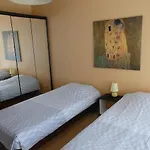 Apartment Montmorency