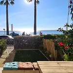 Ti Caz Kreol - Juan Plages Les Pieds Dans L'Eau