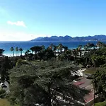Apartment Montmorency
