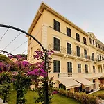 Diodato Suite Apartment - Amazing Location, Wifi, Pool, Sauna, Gym & Private Garden