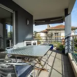 Tres Bel Appartement Antibes