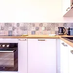 Exceptional 1 Bedroom With Ac - Dodo Et Tartine
