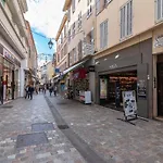 Romantic And New Apartment In The Famous Rue Meynadier In The Supercentre Of Cannes