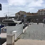 Location Bateau Antibes Port Vauban