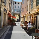 Old Town Antibes Apartment