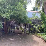 Petite maison au calme avec jardin clim et parking