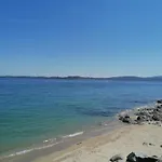 Sainte Maxime Grand Studio Climatise Proche Du Bord De Mer