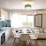 Le Belvedere, Appartement 2 Pieces, Plages A 400M