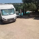 Studio Avec Piscine Dans Mas Provencal