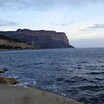 Vue Cap Canaille Et Proche Centre