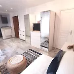 Studio 24M2 A 300M De La Mer