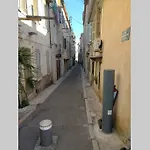 Le Mistral Location