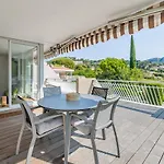 Le Canaio Upper Club Par Dodo-A-Cassis