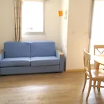 Studio Moderne Avec Balcon - Saint Raphael - 25 M² - Parking