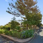 Villa Avec Piscine A Saint-Raphael Et Vue Sur La Montagne