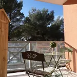 Appartement T2 Dans Residence Avec Piscine Et Tennis