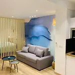 Sunbeach, Aux Portes De Monaco, Vue Mer, Wifi, Climatisation