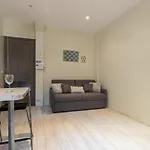 1 Bedroom Flat In Nice Harbor