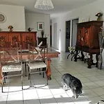 Chez Mamina, Au Coeur Du Medoc