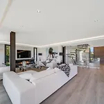 Cannes Luxury Rental - Modern Villa