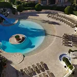 Nice Apartment With Sea View And Balcony