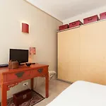 2-Br Apartment In City Center