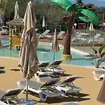 Bungalow Chalet 35 M2 Camping L Ile D Or Saint-Raphael