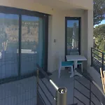 Cassis Lodges