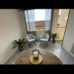 2 Steps Of Monaco Palais Mary