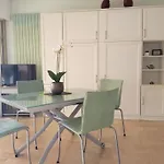 C045-Lovely Apartment - Private Residence Over The Sea