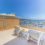 Magnificent Luxury Home With Garden In Bandol
