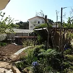 Maison Entierement Renovee En Gite 6 A Personnes