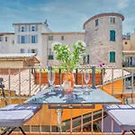 Le Cours Massena - Happy Rentals
