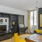 Beautiful Flat In The Heart Of Mourillon In Toulon - Welkeys