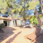 L'Enclos Par Dodo-A-Cassis
