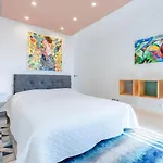 2-Bedroom Apartment In Grand Hotel