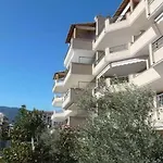 Appartement Climatise Avec 2 Chambres, Terrasse Et Garage A Cavalaire-Sur-Mer - Fr-1-100-218