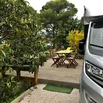Nuit Dans Un Camping-Car