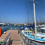 Saint Raphael, Bel Appartement En Centre Ville !