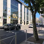 Magnifique T3 Dans Une Residence Au Centre De Toulon