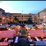 Appartement 2 Chambres Refait A Neuf, Climatise, A 2 Min De La Mer
