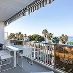 Appartement Sur La Croisette A Cannes