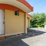 Charming Bungalow With Terrace Garage And Pool In Cassis - Welkeys