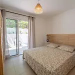 Les Lecques - Superb New Standing T3 With Garden Swimming Pool & Parking