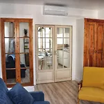 Escapade A Sanary, Au Coeur Du Village, 200M Du Port,Clim,Wifi,Parking