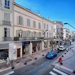 Superbe Trois Pieces Rue D'Antibes