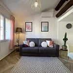 Nice Renting - Massena - Loft - Heart Of Vieil Antibes - The Market With Sea View