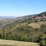 Charmant Gite Avec Jardin Et Wifi Au Coeur Du Parc Naturel Du Pilat, Proche De Saint-Etienne - Fr-1-496-103
